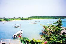Pirogues in Bay